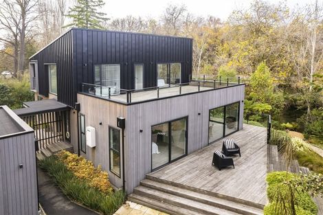 Photo of property in 7 Wood Lane, Fendalton, Christchurch, 8014