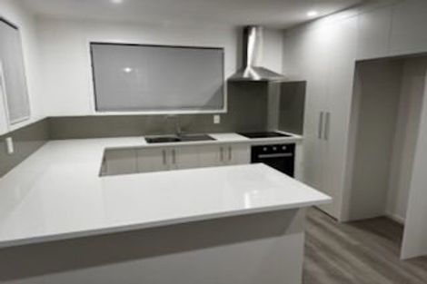 Photo of property in 9 Edwin Freeman Place, Ranui, Auckland, 0612