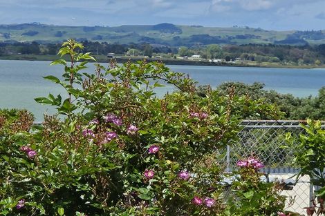 Photo of property in 78 Mclarin Road, Glenbrook, Waiuku, 2681