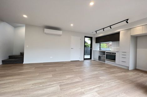 Photo of property in 88 Holly Road, St Albans, Christchurch, 8014