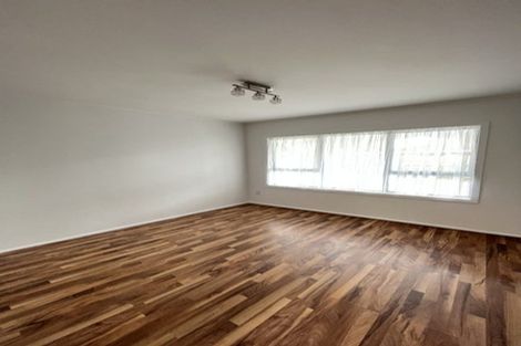 Photo of property in 1/8 Wood Street, Papakura, 2110