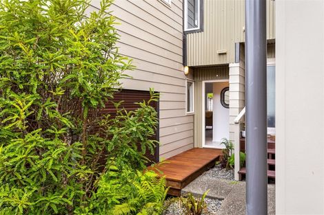 Photo of property in 8/206 Manuka Road, Bayview, Auckland, 0629