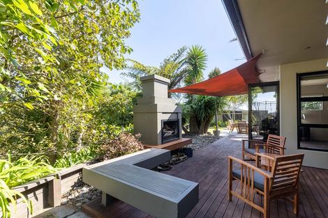 Photo of property in 69a Karamea Street, Whalers Gate, New Plymouth, 4310