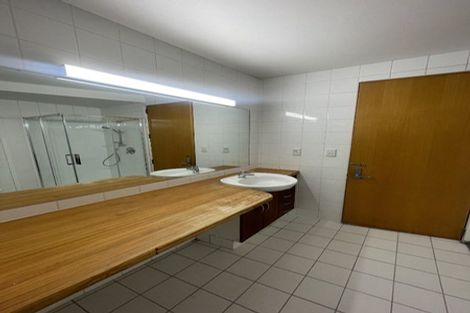 Photo of property in 6f Halleys Lane, Te Aro, Wellington, 6011