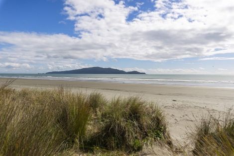 Photo of property in 184 Paetawa Road, Peka Peka, Waikanae, 5391