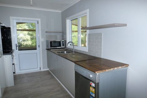 Photo of property in 95 Atkinson Avenue, Otaki Beach, Otaki, 5512