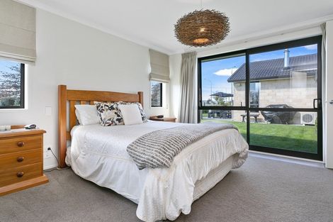 Photo of property in 2 Pengover Avenue, Leamington, Cambridge, 3432