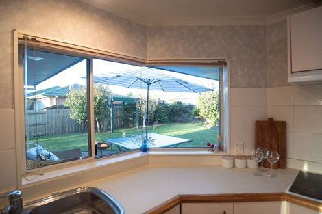 Photo of property in 37 Luculia Drive, Mount Maunganui, 3116
