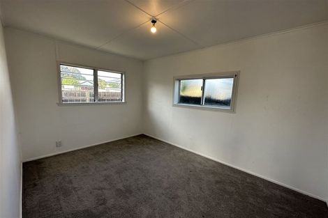 Photo of property in 14 Airdrie Road, Ranui, Auckland, 0612