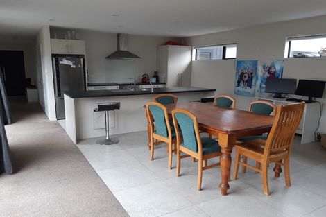 Photo of property in 25 Gallaghan Close, Wigram, Christchurch, 8042