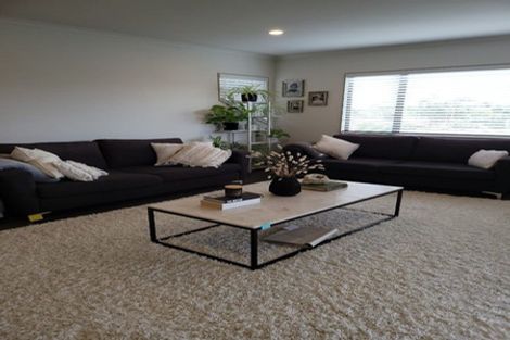 Photo of property in 6 Ruze Vida Drive, Massey, Auckland, 0614