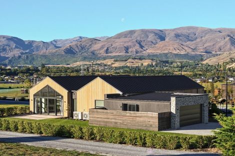 Photo of property in Kawarau Heights, 22 Kawarau Heights Boulevard, Lake Hayes, Queenstown, 9304