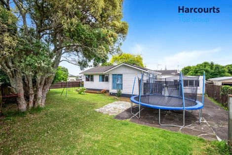 Photo of property in 1 Gibbons Road, Weymouth, Auckland, 2103