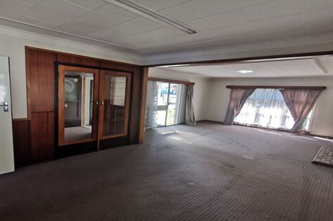 Photo of property in 221 Great South Road, Manurewa, Auckland, 2102