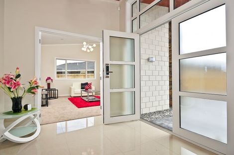 Photo of property in 15 Porima Way, Chedworth, Hamilton, 3210