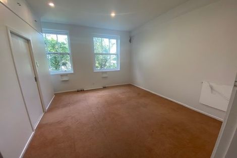 Photo of property in 1/2 King Street, Mount Cook, Wellington, 6021