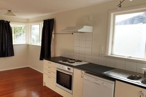 Photo of property in 1/167 Wainuiomata Road, Wainuiomata, Lower Hutt, 5014