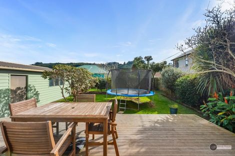 Photo of property in 15 Pearce Crescent, Taita, Lower Hutt, 5011