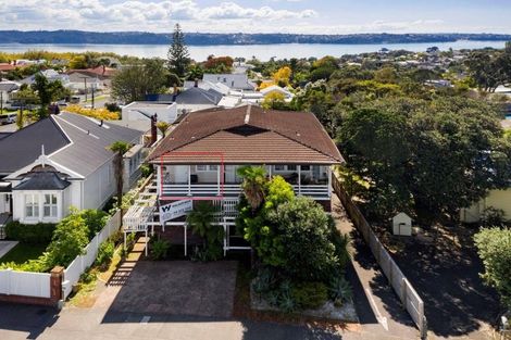 Photo of property in 213 Jervois Road, Herne Bay, Auckland, 1011