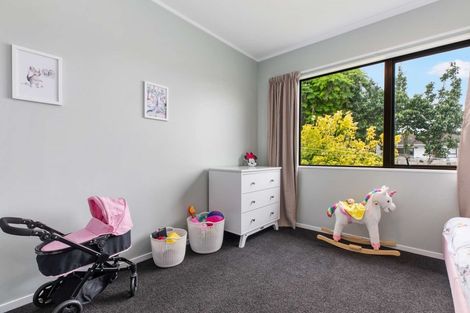 Photo of property in 49 Riverside Drive, Waiuku, 2123