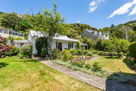 Photo of property in 88 Paremata Road, Paremata, Porirua, 5024