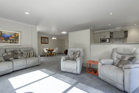 Photo of property in 10a Whitaker Street, Otumoetai, Tauranga, 3110