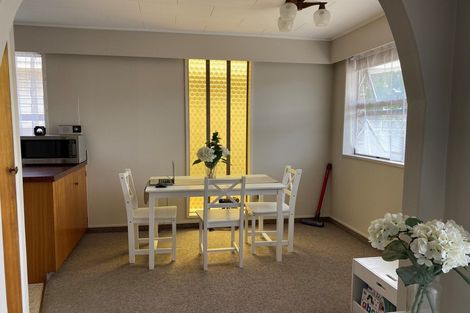 Photo of property in 2/31 Middle Road, Havelock North, 4130