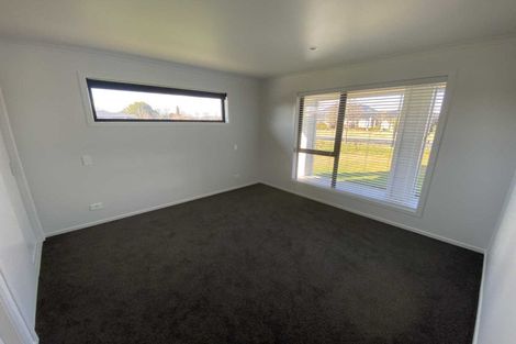 Photo of property in 16 Maison Way, Rangatira Park, Taupo, 3330