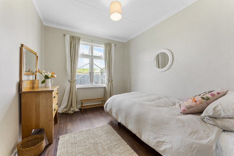 Photo of property in 12 Queen Street, Pahiatua, 4910