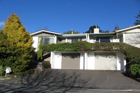 Photo of property in 1/9 Gunns Crescent, Cashmere, Christchurch, 8022