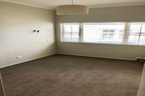 Photo of property in 12 Dowling Place, Pakuranga, Auckland, 2010