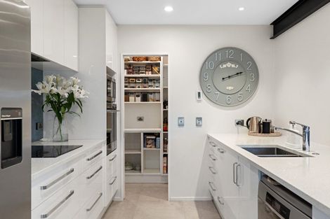 Photo of property in 21 Matai Street East, Riccarton, Christchurch, 8011