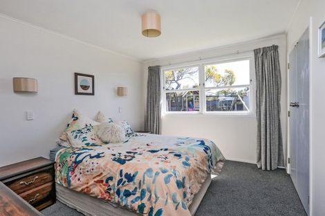Photo of property in 6 Porritt Place, Tamatea, Napier, 4112