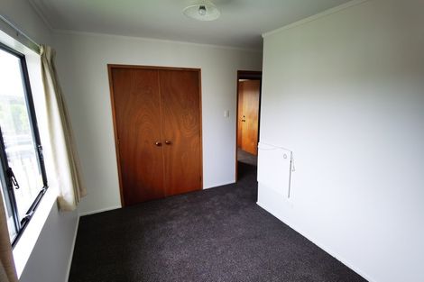 Photo of property in 2/2 Aorangi Place, Birkenhead, Auckland, 0626