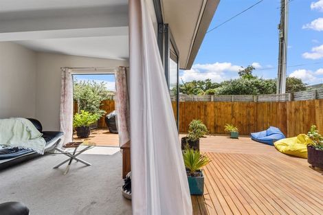 Photo of property in 11a Brandon Road, Manly, Whangaparaoa, 0930