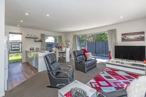 Photo of property in 65 Barrington Street, Somerfield, Christchurch, 8024