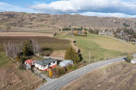 Photo of property in 210 Roxburgh Road East, Roxburgh East, Roxburgh, 9571