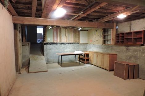 Photo of property in 8 Saint Catherines Terrace, Tawa, Wellington, 5028