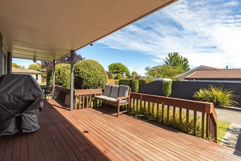 Photo of property in 2 Panckhurst Drive, Woodend, 7610