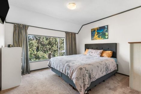 Photo of property in 6 Bayou Lane, Churton Park, Wellington, 6037