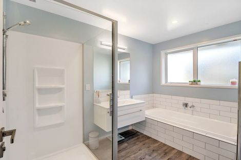 Photo of property in 81 Prestons Park Drive, Marshland, Christchurch, 8083