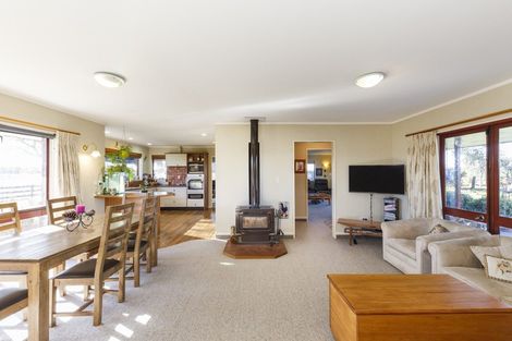 Photo of property in 136 Pharazyn Road, Feilding, 4777