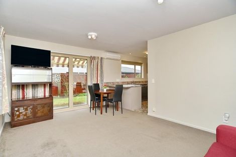 Photo of property in 4/318 Waterloo Road, Islington, Christchurch, 8042