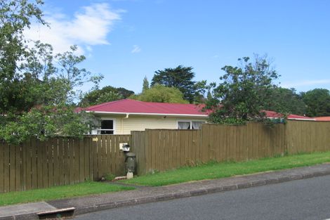 Photo of property in 69 Hilling Street, Titirangi, Auckland, 0604