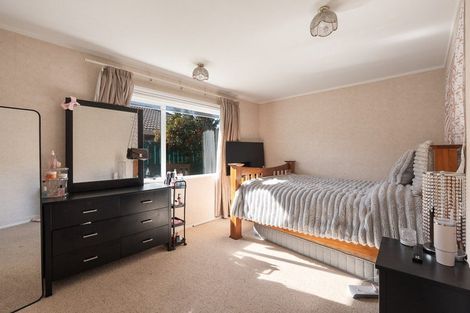 Photo of property in 5 Liftan Place, Mount Maunganui, 3116