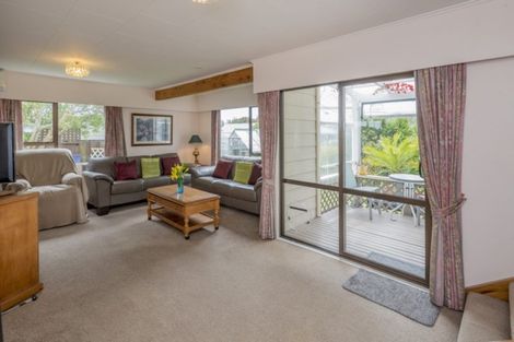Photo of property in 80b Elizabeth Street, Waikanae, 5036