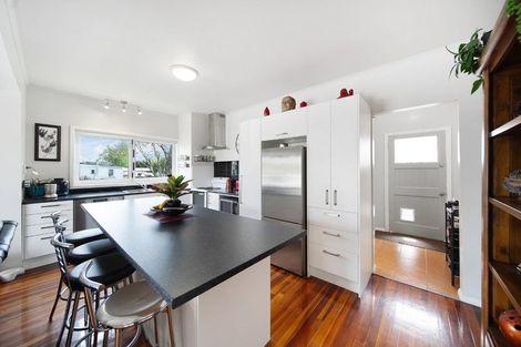 Photo of property in 101 Helvetia Road, Pukekohe, 2120
