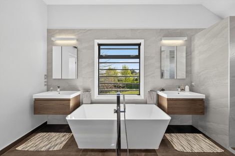 Photo of property in 17 Chesterfield Place, Rangiora, 7400