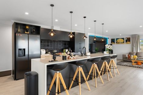 Photo of property in 5 Golf Vue Place, Castlecliff, Whanganui, 4501