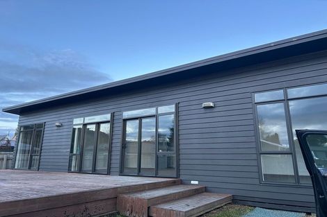 Photo of property in 100 Goldfinch Street, Ohakune, 4625